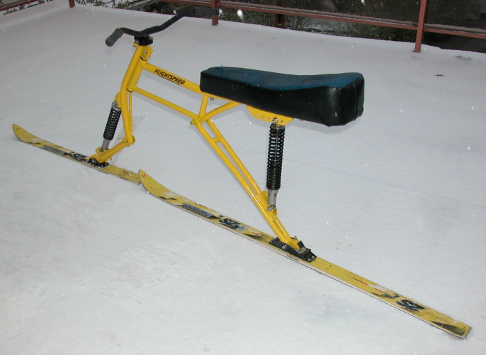 n3021_skibike